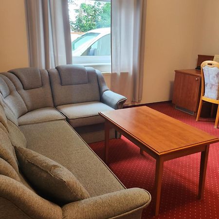 Hotel Dowhan Nowe Luaran gambar